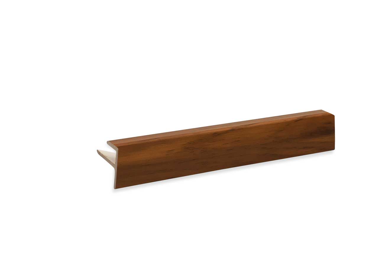 Nẹp nhựa Cầu thang CT302